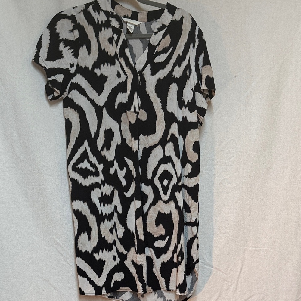 Stylish H&M Zebra Patterned Dress
